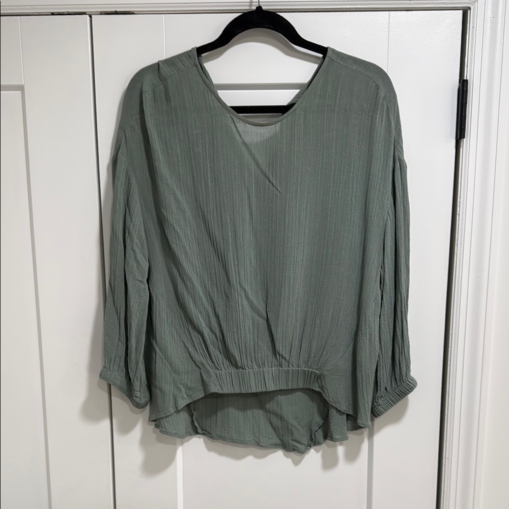 Zara Green Asymmetrical 3/4 Sleeve Blouse